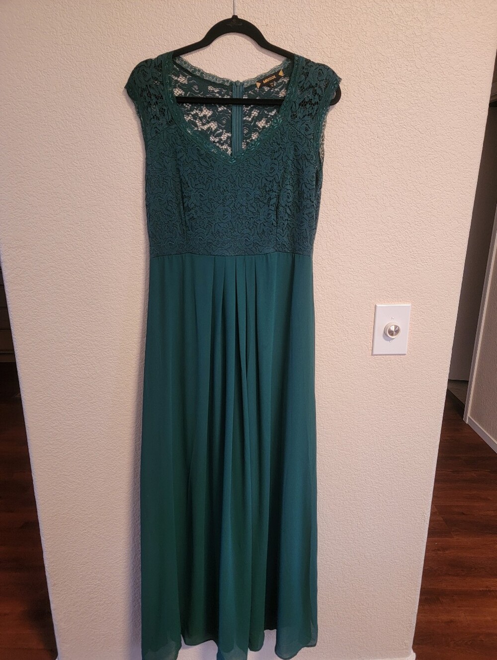Emerald Lace Formal Gown